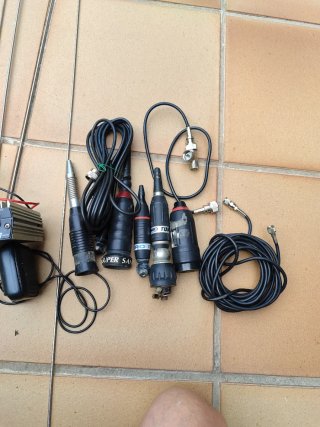 Emisora Jopix Beta + Albrecht AE6690