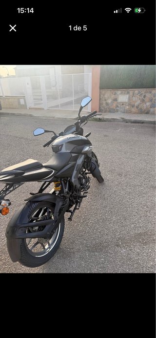 Bajaj Pulsar 125 Negra/Gris - 95km - 5 Años Garant