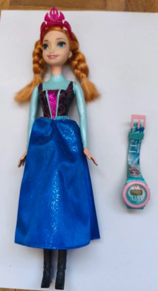 Muñeca Anna Frozen y Reloj Elsa