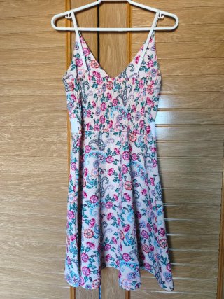 Vestido vuelo estampado floral