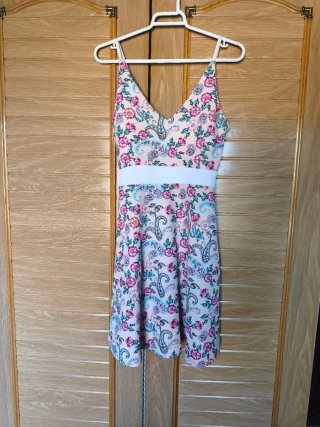 Vestido vuelo estampado floral