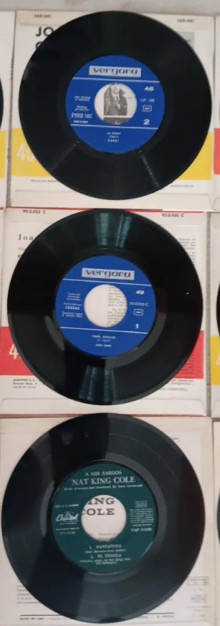 Lote de 7 discos de Capri, Nat King Cole, Sarita M