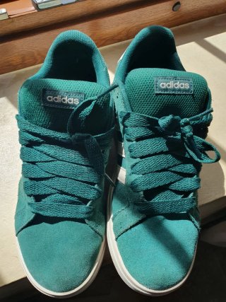 Zapatillas Adidas Talla 39 1/3 grandcourt base 00s