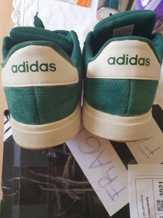 Zapatillas Adidas Talla 39 1/3 grandcourt base 00s