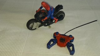 Moto teledirigida Spiderman