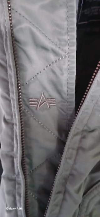 Chaqueta Alpha Industries