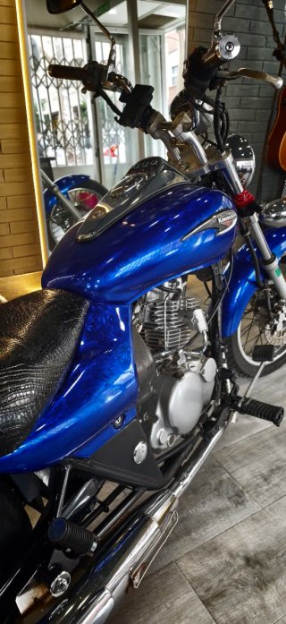 Kawasaki Eliminator 125 Custom Cruiser Azul