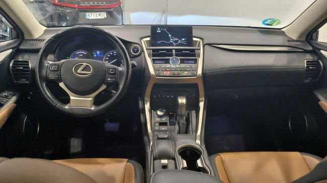 Lexus NX 300h Executive 4WD +Navibox 2016, foto 7