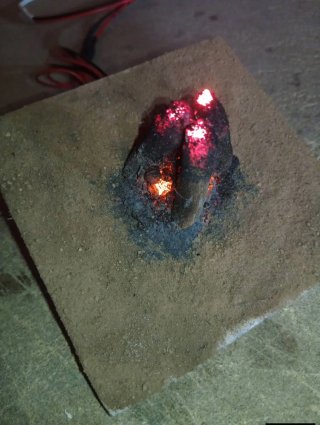 Hoguera para belenes o maquetas con LEDS llama