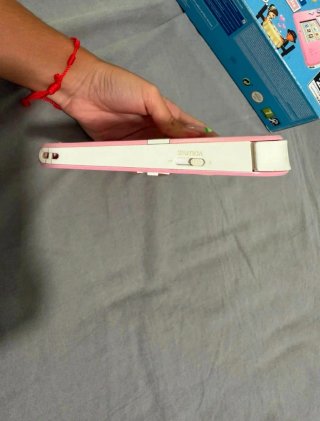 Nintendo 2DS Rosa Tomodachi Life