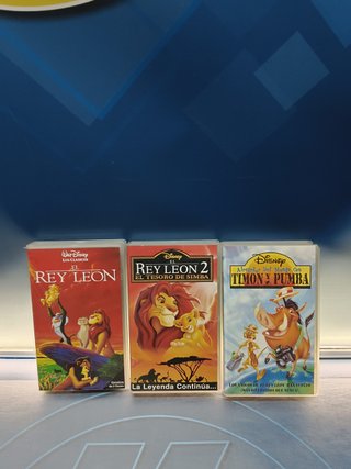 3 peliculas, VHS, El rey leon - vol. 1, 2 + Timon y Pumba, cine infantil, walt disney
