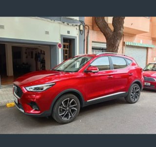 #Coche MG ZS 2023 Luxury · 32.000 km año 2023
