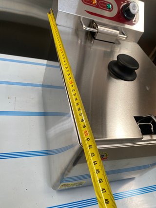 Freidora Eléctrica 8L