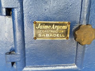 Tupi de carpintería azul