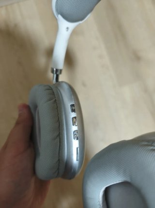 Auriculares STN-01 Plateados y Blancos