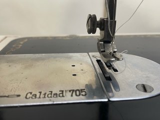 Máquina de coser Sigma antigua