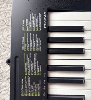 Piano CTK-240
