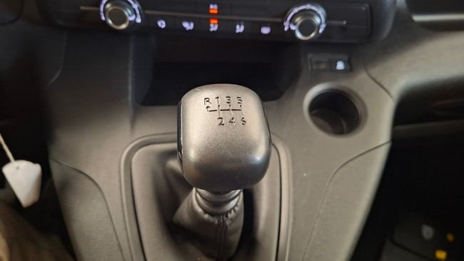 Peugeot Rifter 2023, foto 15