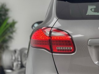 Porsche Cayenne 2011