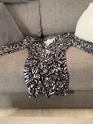 Vestido con galda de lápiz animal prinx