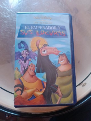 VHS Disney Clásicos: El Emperador y sus Locuras
