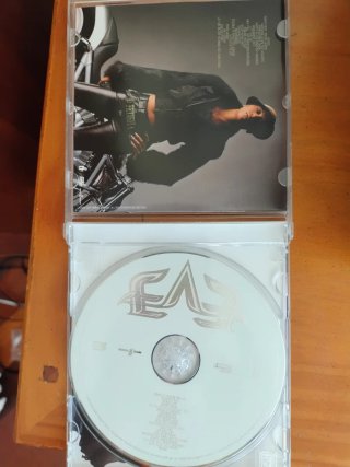 CD Eve - Olution