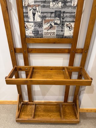 Perchero de entrada de madera con tela