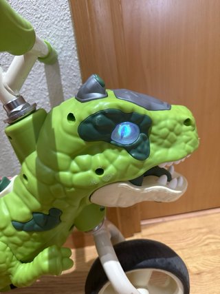 Bici sin pedales dinosaurio verde