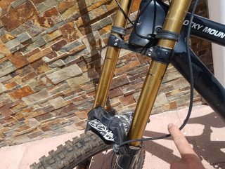 Rocky Mountain Maiden Descenso talla m. 27,5