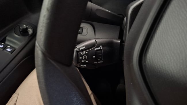 Peugeot Rifter 2023, foto 17