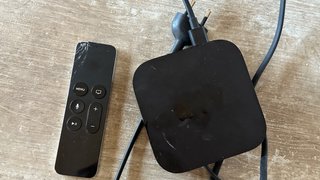 Apple TV 32 GB (Mando golpeado)