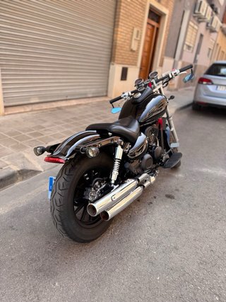 Moto daelim daystar 125 VL estilo BOBER