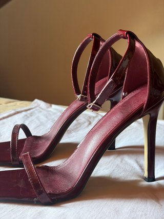Sandali eleganti bordeaux