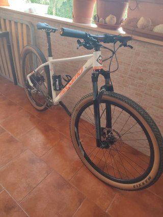 Bicicleta MTB Megamo