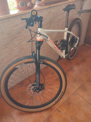 Bicicleta MTB Megamo