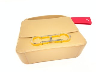 Bolso Carolina Herrera Satchel Beige Dorado