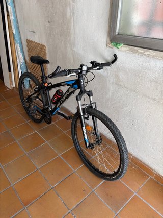 Bicicleta BTWIN montaña
