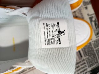 Zapatos Louis Vuitton Naranja y Blanco