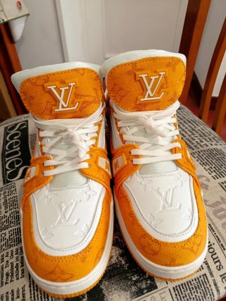 Zapatos Louis Vuitton Naranja y Blanco