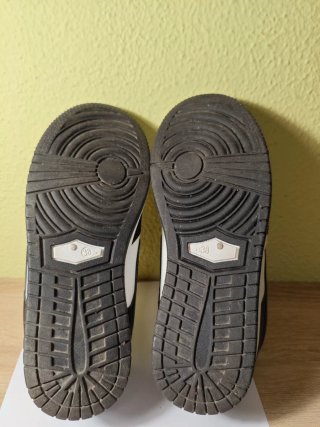 ZAPATILLAS NIKE (Talla 38)