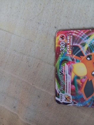 Flareon VMAX Golpe Brusco 2021