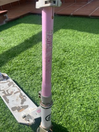 Patinete infantil Decathlon Oxelo rosa y blanco