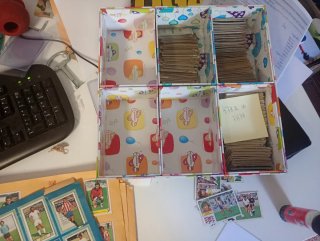 Colección cromos fútbol años 70 Hay algo de 80/81