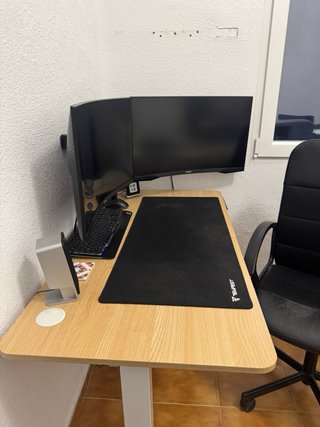 Monitor Samsung Odyssey G5 27” Curvo 1440p 144hz