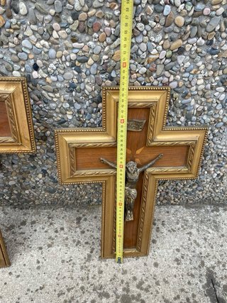 2 Crucifijos Antiguos Madera y Bronce