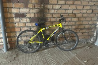 Bicicleta de montaña B-PRO en buen estado