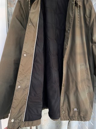 Parka Bershka verde militar