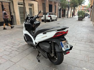 Kymco Grand Dink 300 Euro 5 Blanca