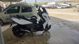 Kymco K-XCT 300 2015 para reparar