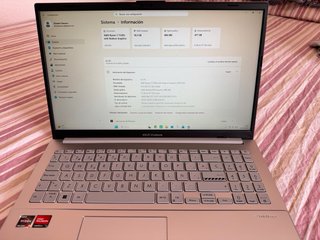 ASUS Vivobook Go 15 AMD Ryzen 5